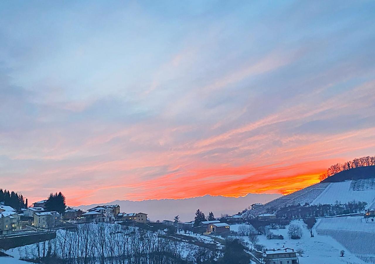 Apartamento La Vista Dal Cielo Monforte dʼAlba
